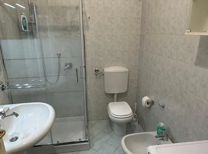 بيت ضيافة Asaproom-modena Centro مودينا